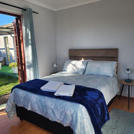 Pelican Accommodation Ottery Kapstadt Exterior foto